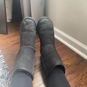 UGG Australia size 10 black uggs